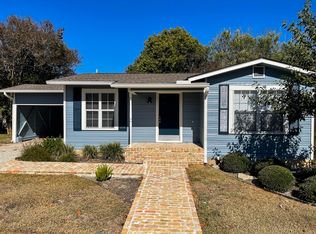 316 Hickman St, Boerne, TX 78006