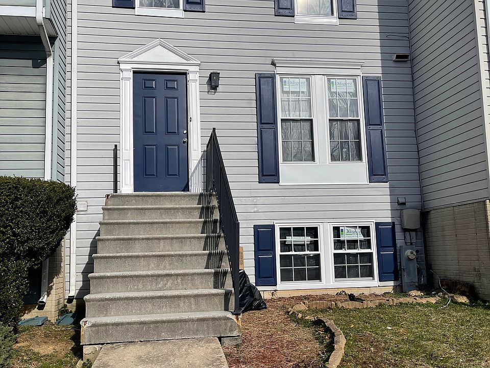 1st image of 1027 Starboard Dr