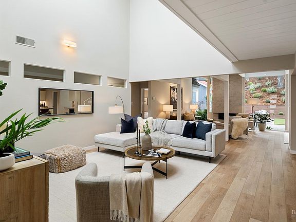 5th image of 829 Del Ganado Road