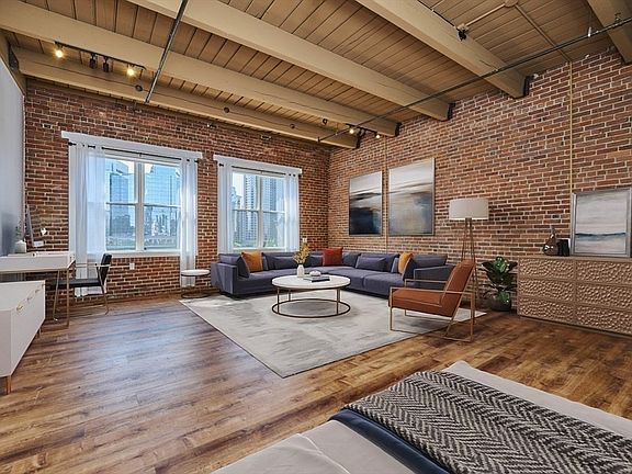 2nd image of 33 Sleeper St APT 603