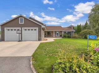 N8202 Lake View Cir, Elkhart Lake, WI 53020