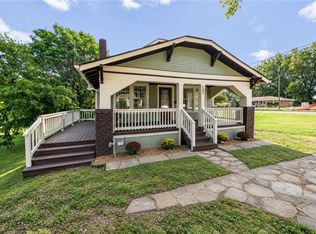 103 N Wilson St, Independence, MO 64050