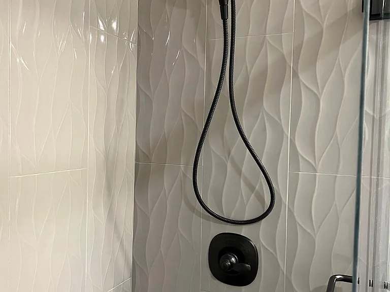 primary bedroom bath shower