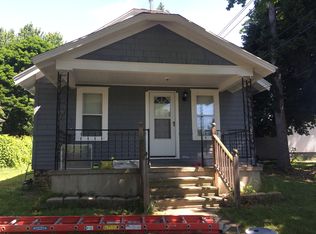 923 Riley St, Lansing, MI 48910