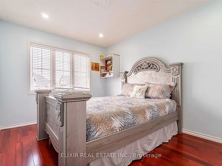 29 Timbertop Cres #UPPER LEVEL — Photo 26