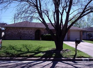 7711 Deadwood Dr, Houston, TX 77040
