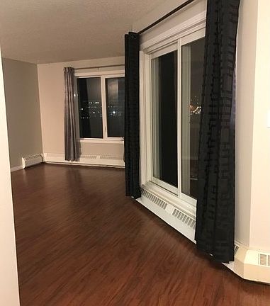 5th image of 5065 31st Ave