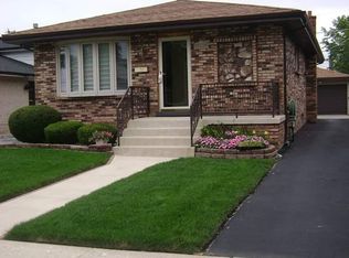 287 Luella Ave, Calumet City, IL 60409