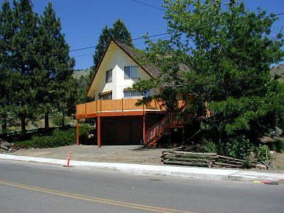 FRONT OF HOUSE FROM STREET