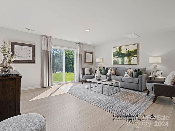 5th image of 140 Brentwood Dr #88