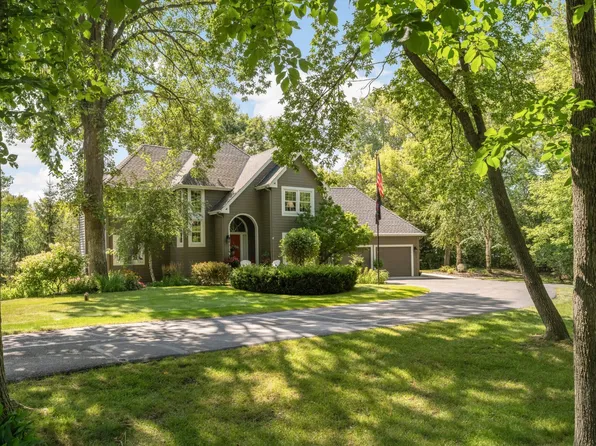 18546 Pheasant Ridge Rd, Prior Lake, MN 55372