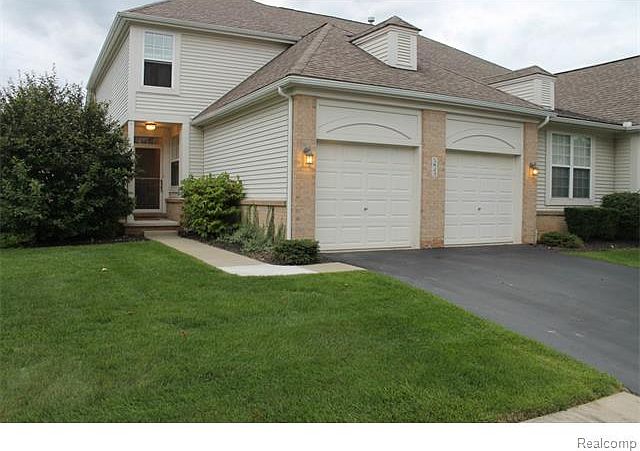 1st image of 5823 Baypointe Blvd #1