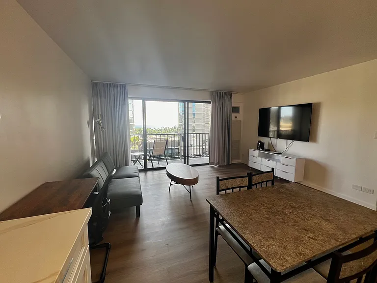 2140 Kuhio Ave #1205 — Photo 13