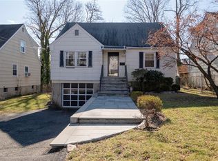 81 Stratford Ave, White Plains, NY 10605