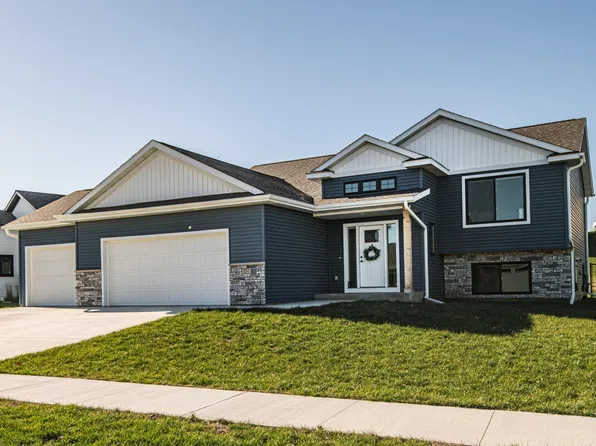 850 Towne Dr NE, Byron, MN 55920