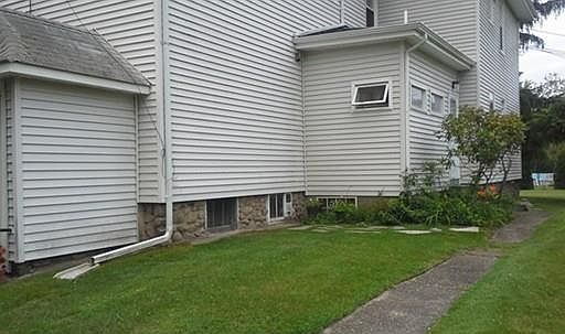 3rd image of 690 Windwood Dr #A1-2
