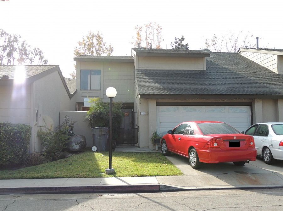 1st image of 2606 N Tustin Ave #124