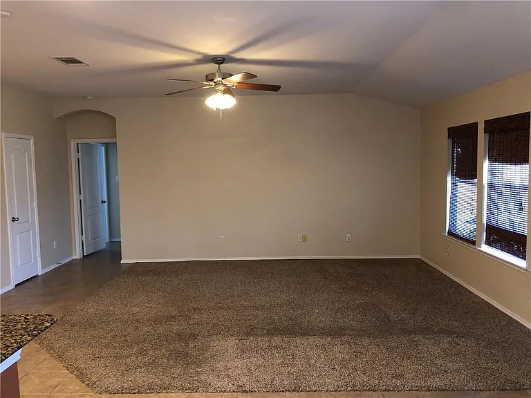 18621 Jana Patrice Dr — Photo 12