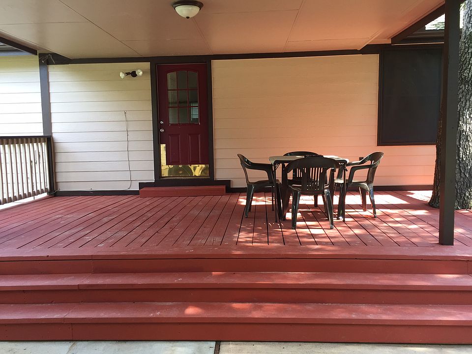 1st image of 29606 Aberdeen Dr