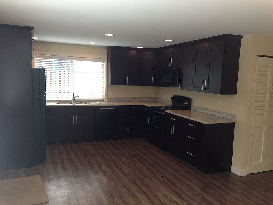 1st image of 4619 Densmore Ave N #4613