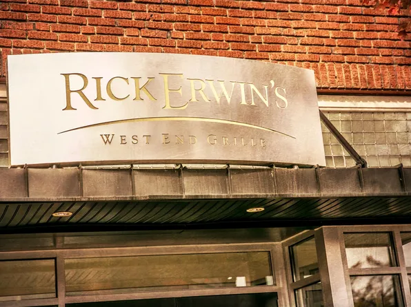 648 S Main St APT 202, Greenville, SC 29601