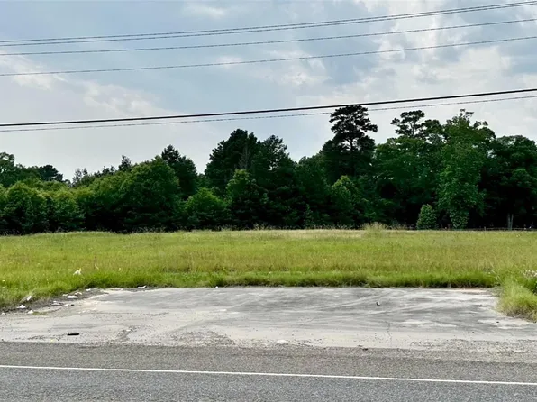 59 Loop North Dr, Livingston, TX 77351