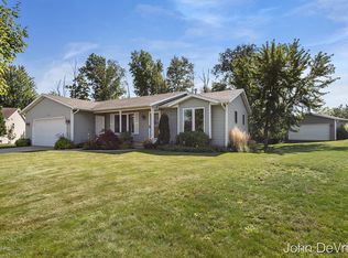 5436 Golfwood Ct SW, Wyoming, MI 49509