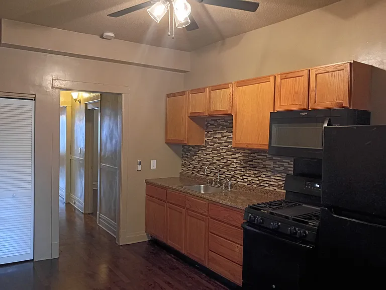 3039 W Lexington St #2 — Photo 9