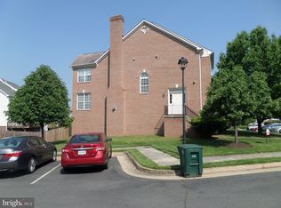 675 McLeary Sq SE, Leesburg, VA 20175