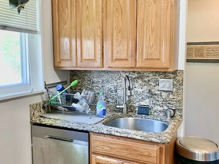 4808 Randolph Rd — Photo 8
