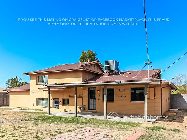 213 E Carson Cir — Photo 15