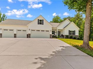 305 Absher Farm Loop, Statesville, NC 28625