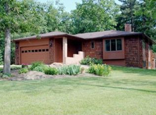 5089 E Golfview Dr, Au Gres, MI 48703