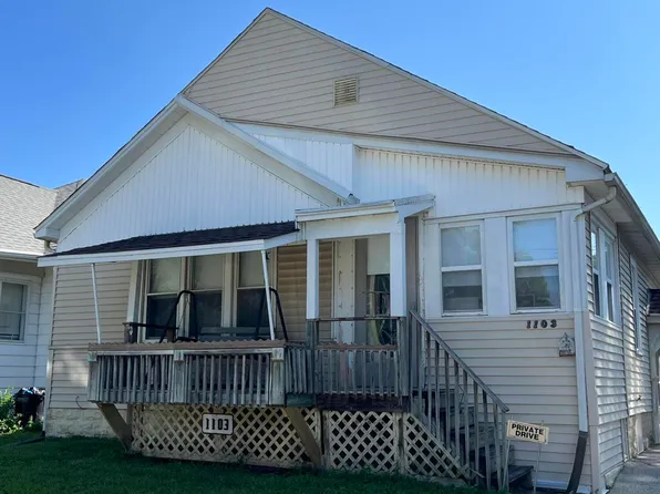 1103 1st Ave, Muscatine, IA 52761