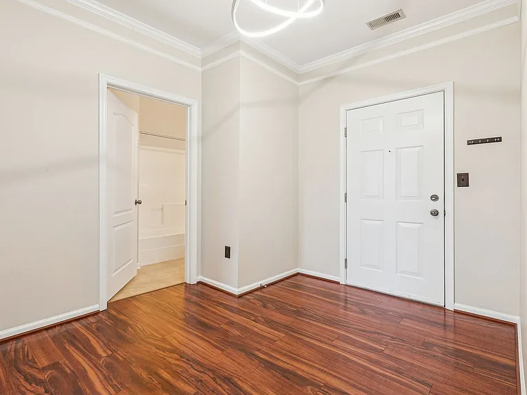 522 Knolls Dr #308 — Photo 9