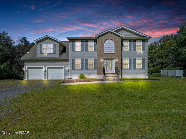 583 Minsi Trl E, Long Pond, PA 18334