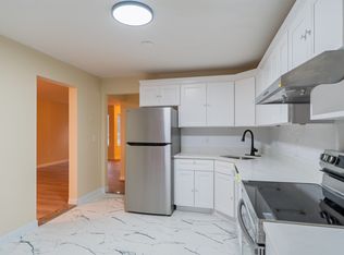 Castlewood, Bloomfield, CT 06002