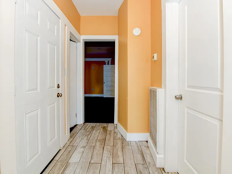 30 Sheffield St #1 — Photo 8