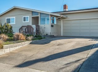 3048 Bayer Dr, Marina, CA 93933