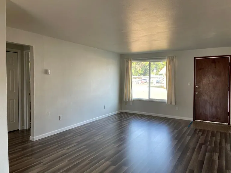 2549 Sherman St SE #2549 — Photo 15