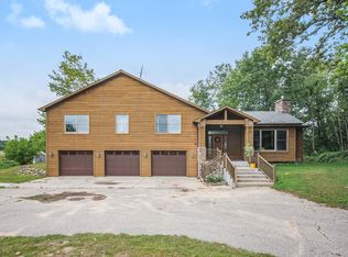 9500 Tiffany Pines Dr NE, Rockford, MI 49341
