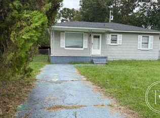 1514 Heron St, Savannah, GA 31415