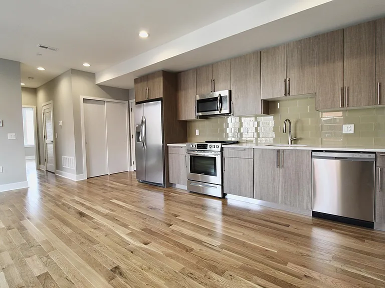 1642 Cambridge St #B — Photo 9