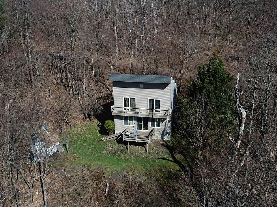 1st image of 137 Hobbes Hollow Rd