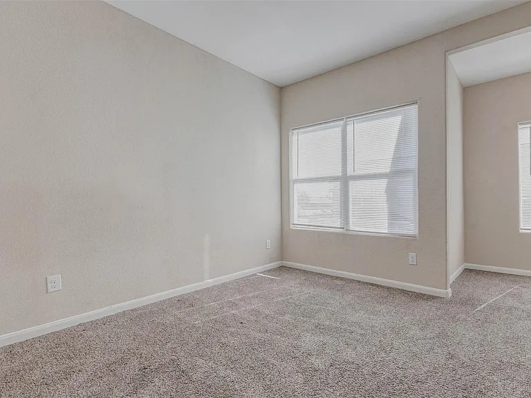 8622 Torcello St — Photo 22