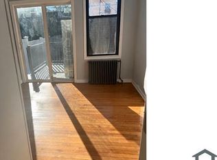 6054 55th St APT 1L, Maspeth, NY 11378