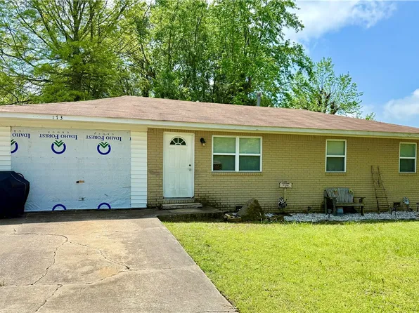 173 Glen St, Farmington, AR 72730