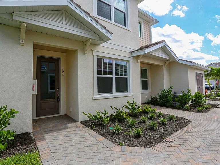 4709 Arboretum Cir #101 — Photo 37