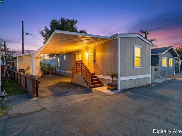 5751 Bridgehead Rd APT 16, Oakley, CA 94561