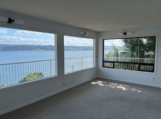 618 Washington Ave APT 4, Bremerton, WA 98337
